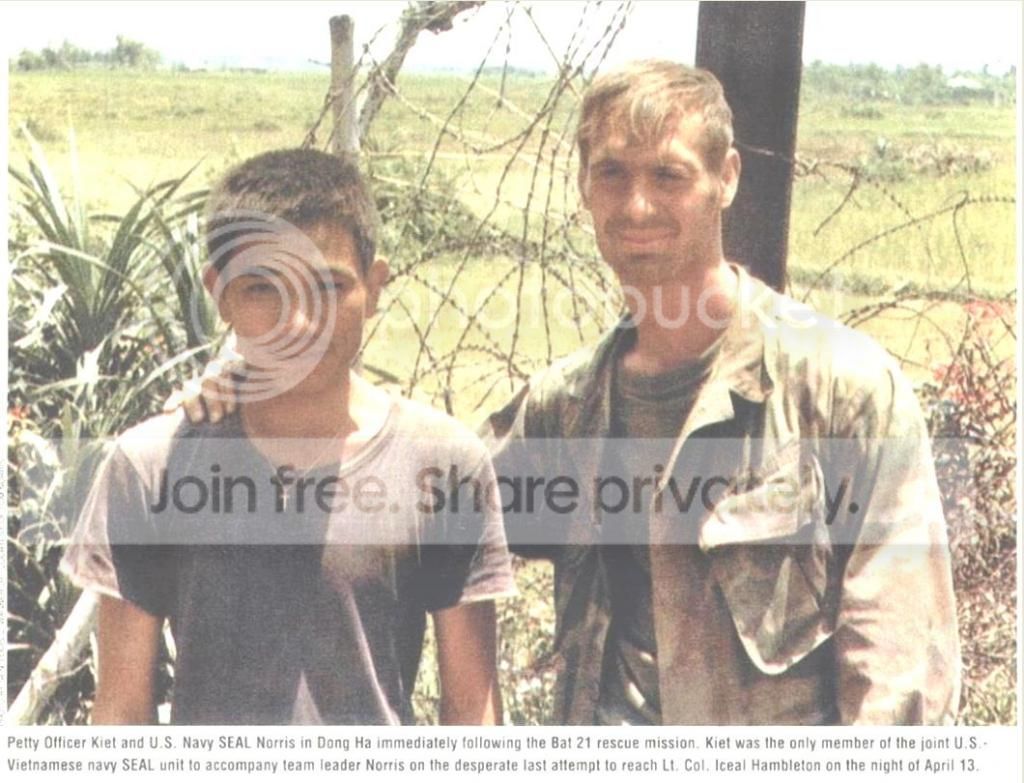  photo navySEAL.jpg