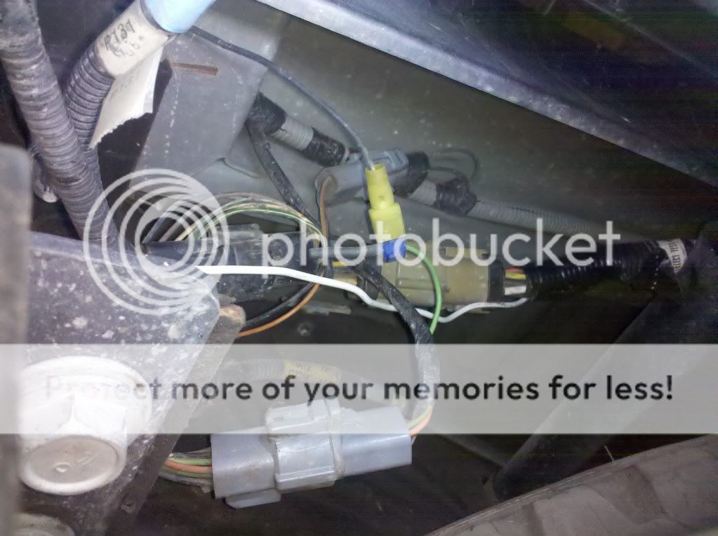 Is With The Brake Light Switch Unplugged And Looking Into The Wiring